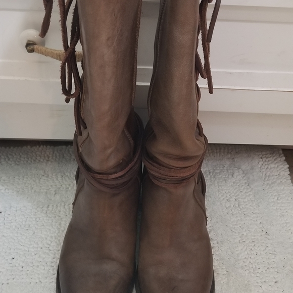 SOLD☆Freebird "CASH" 💵💰 - Picture 7 of 7